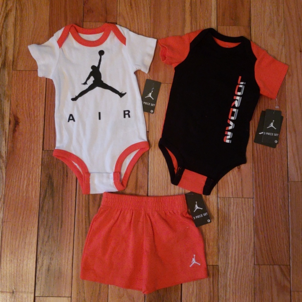 NWT Jordan Boys 3 Piece Onesie Outfit 6/9M